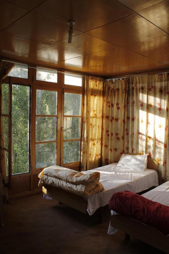 Thangkop House Leh Room photo